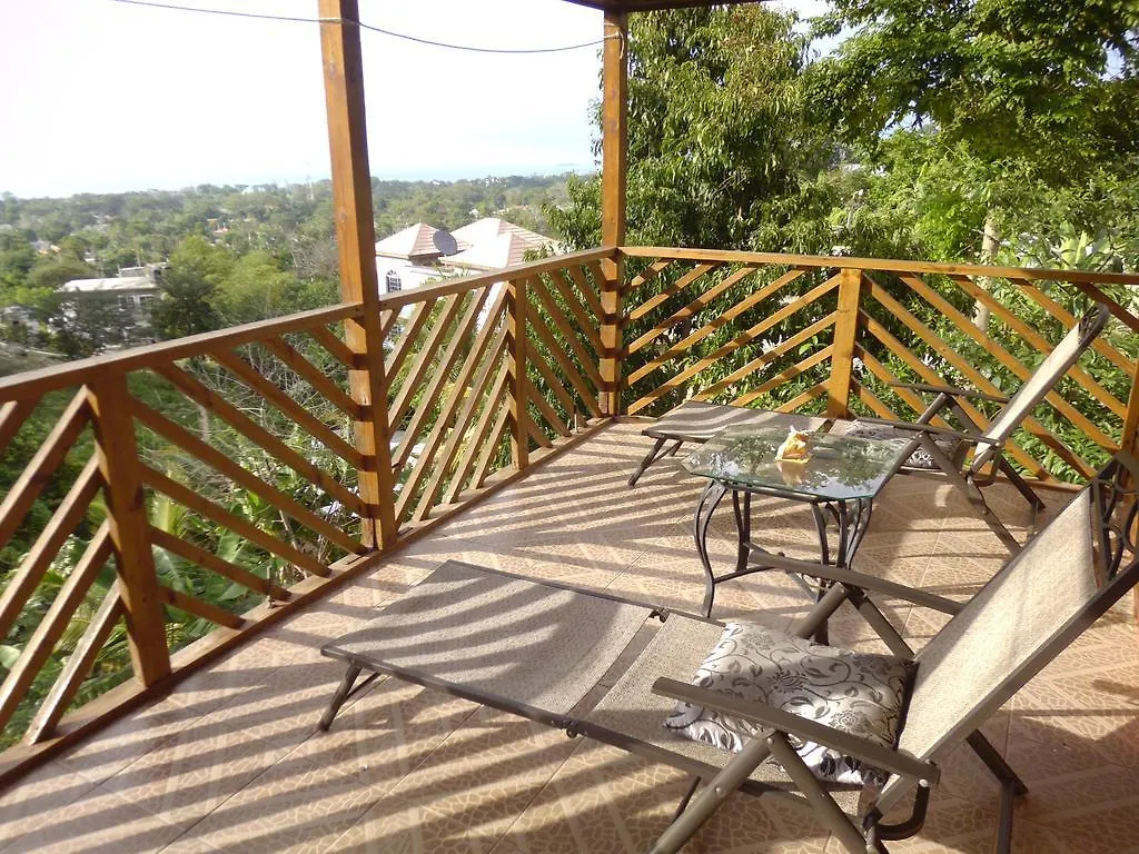 Ocean View Chalet Διαμέρισμα Νεγκρίλ Δωμάτια σε οικογενειακή κατοικία
